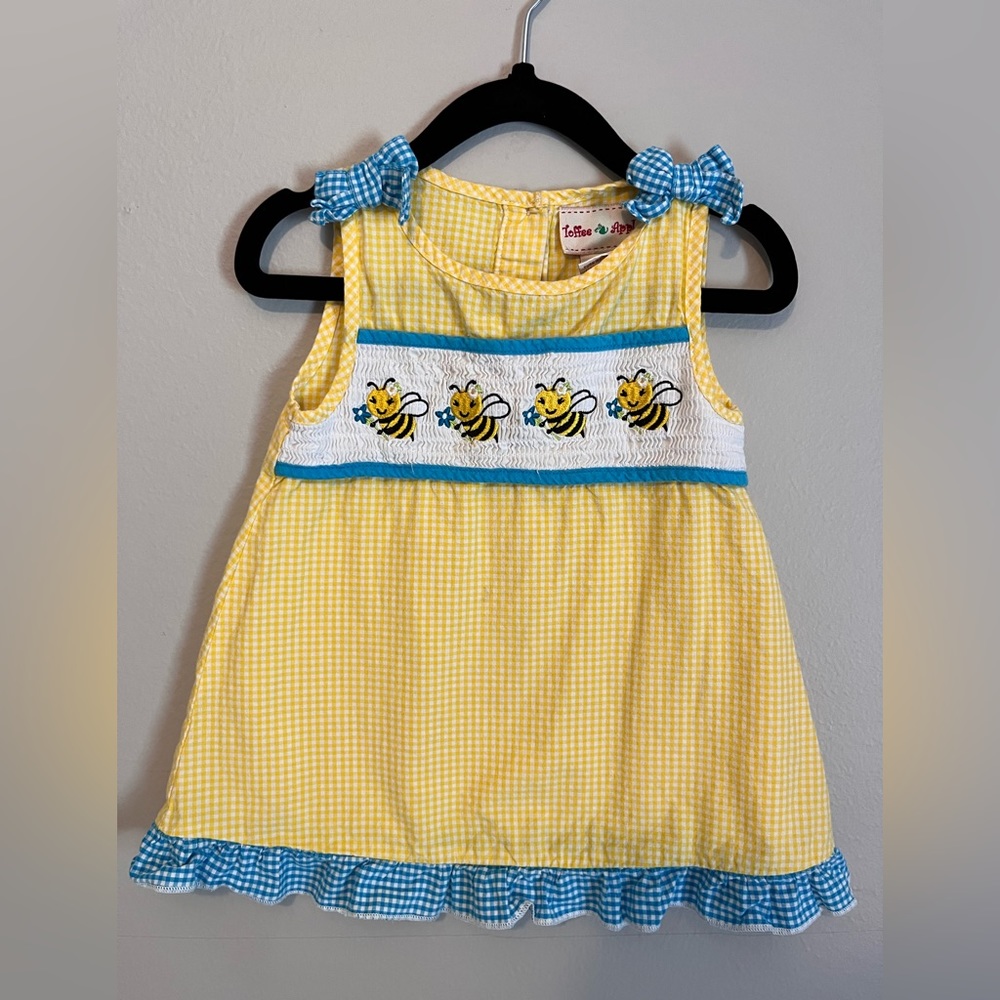 Smocked Bee Gingham Dress